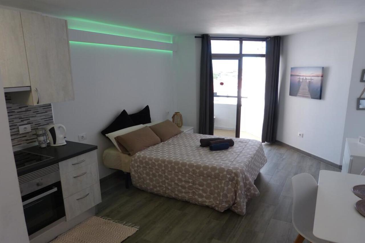 Suncanarias Estudio Summerland Arona  Luaran gambar